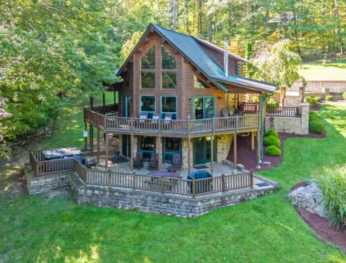 Lake Access Real Estate